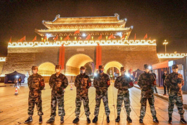 奋战在疫情防控一线的继续教育学院的师生们