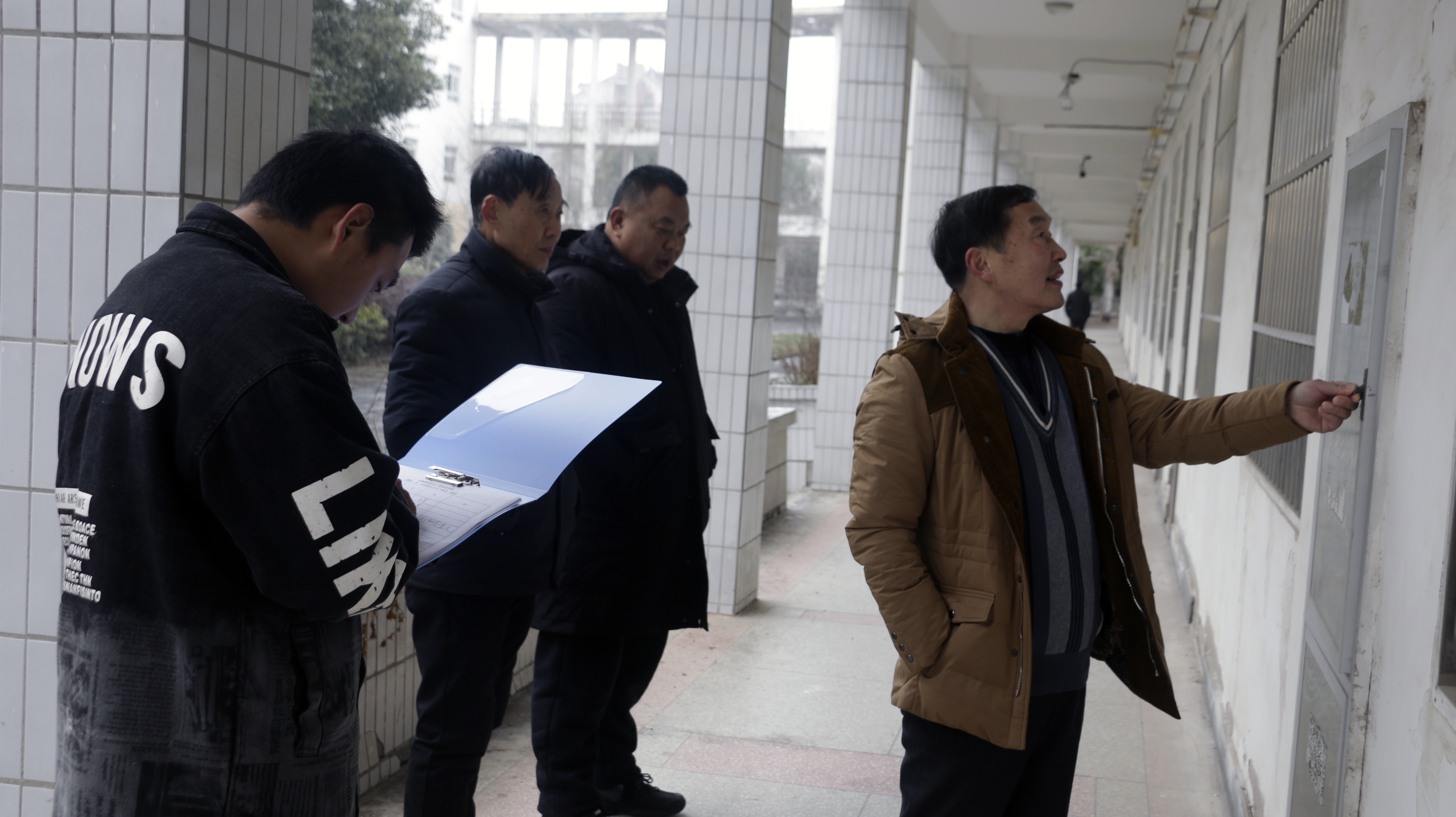 我院开展水电安全专项检查工作