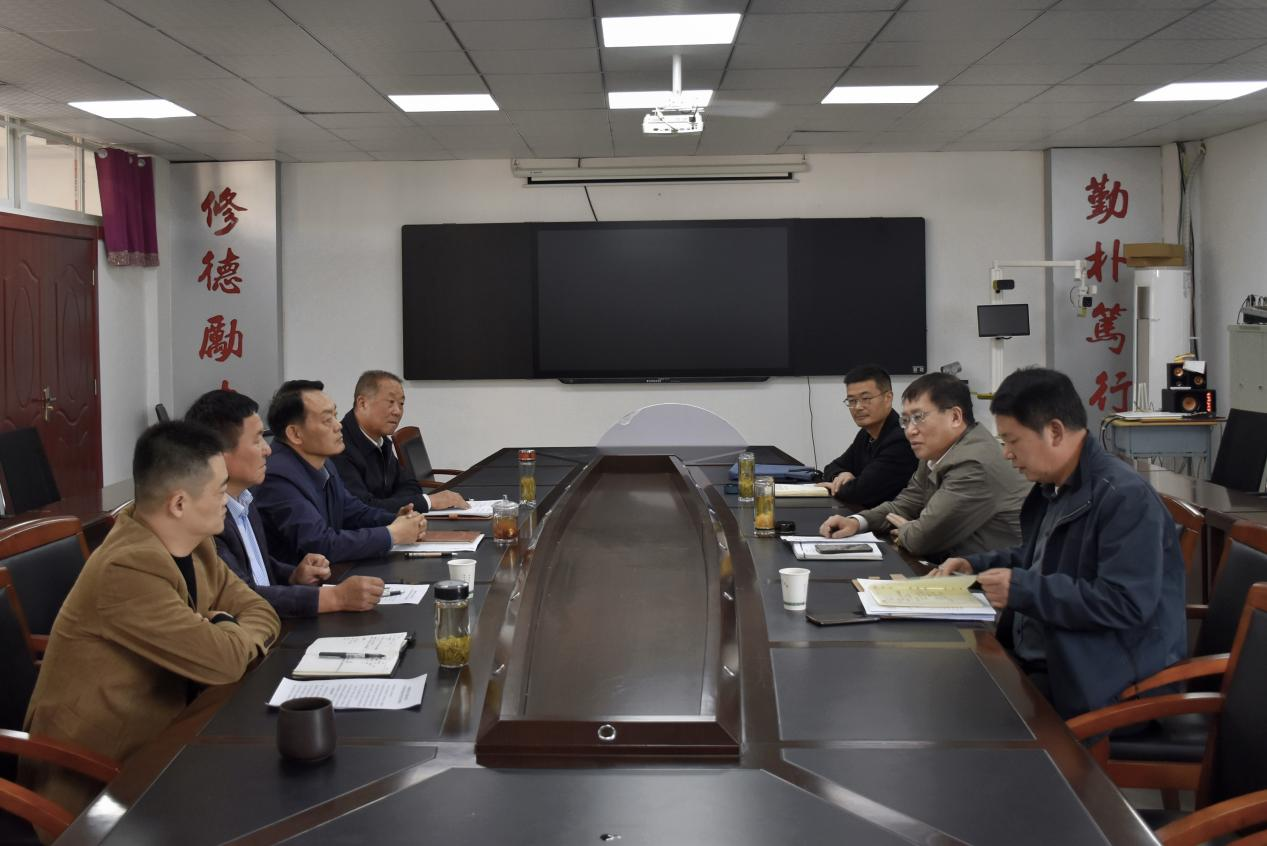 市、县教育体育局领导来我院调研指导工作