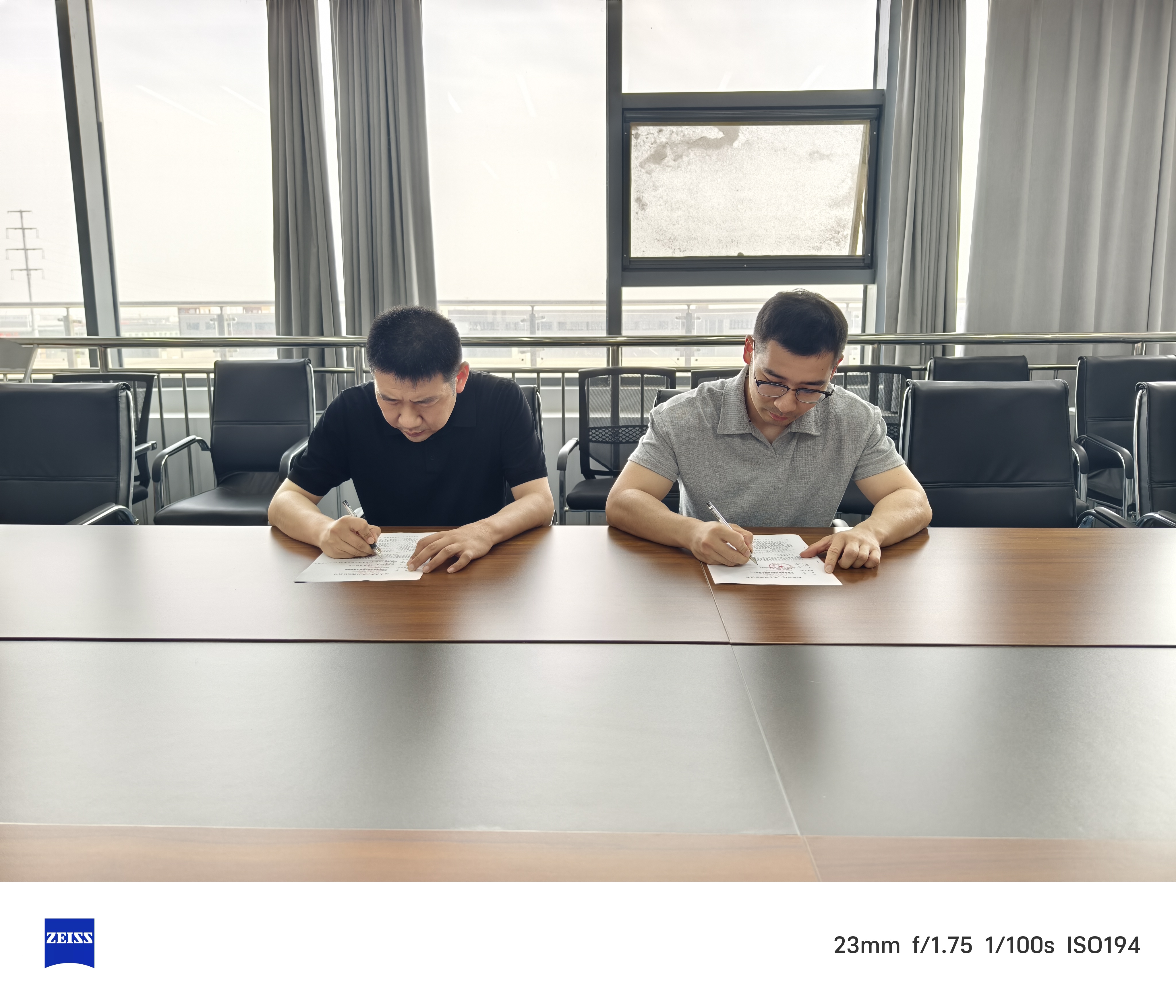 信息工程系副主任陈亚东走访安徽翊和科技有限公司