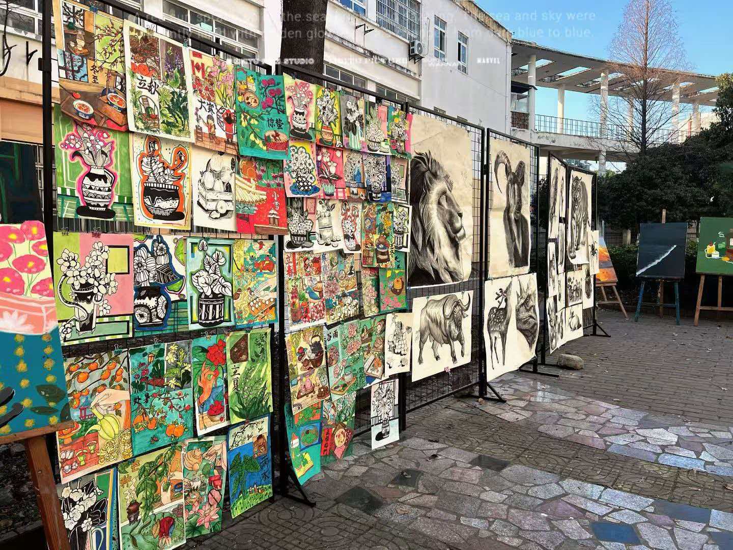 匠心绘建筑 艺韵筑芳华 ——艺术建工系学生画展圆满落幕