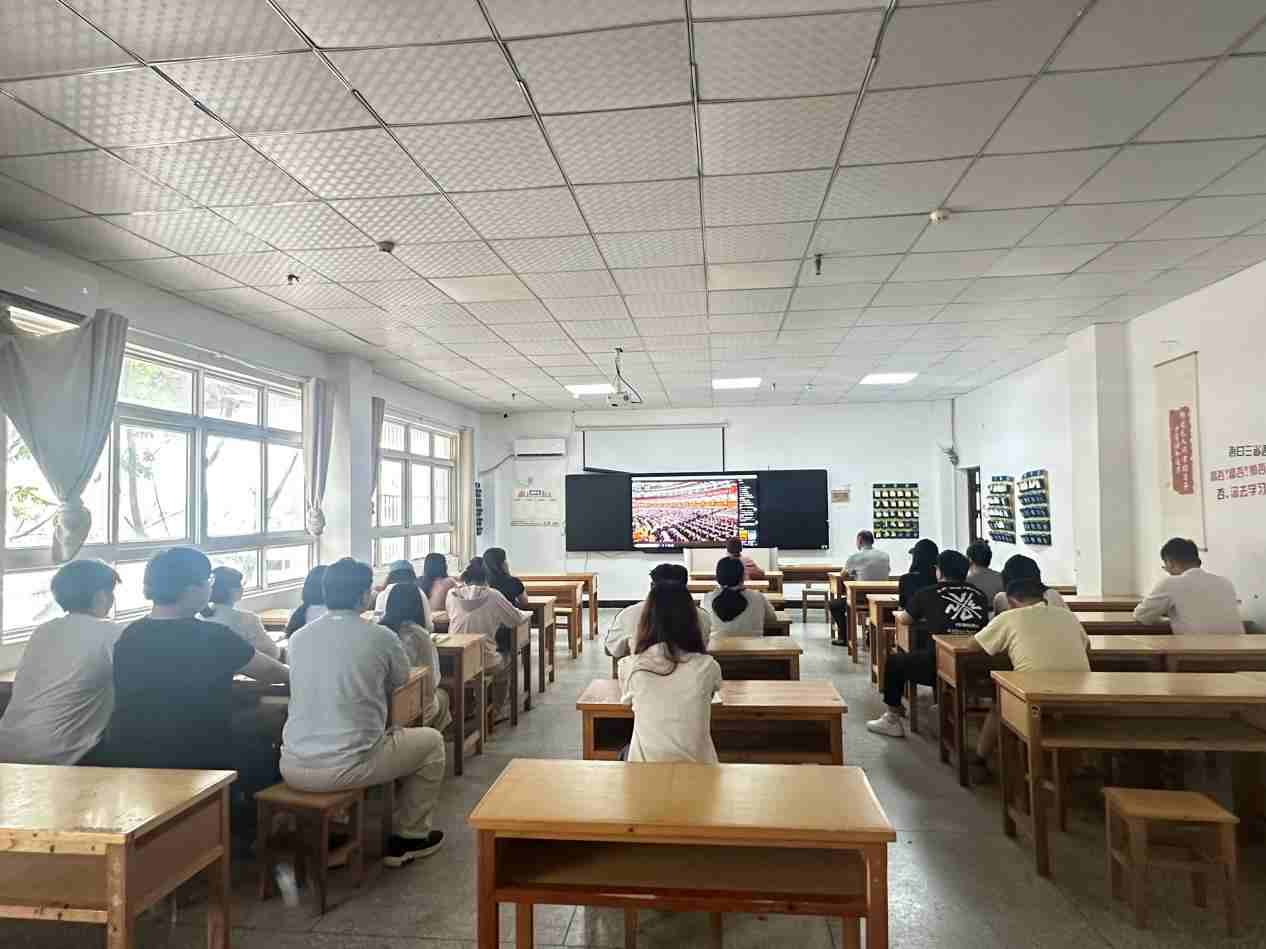 赓续百年红色薪火,勇担育人时代使命 ——机电经管系党支部开展主题党日活动